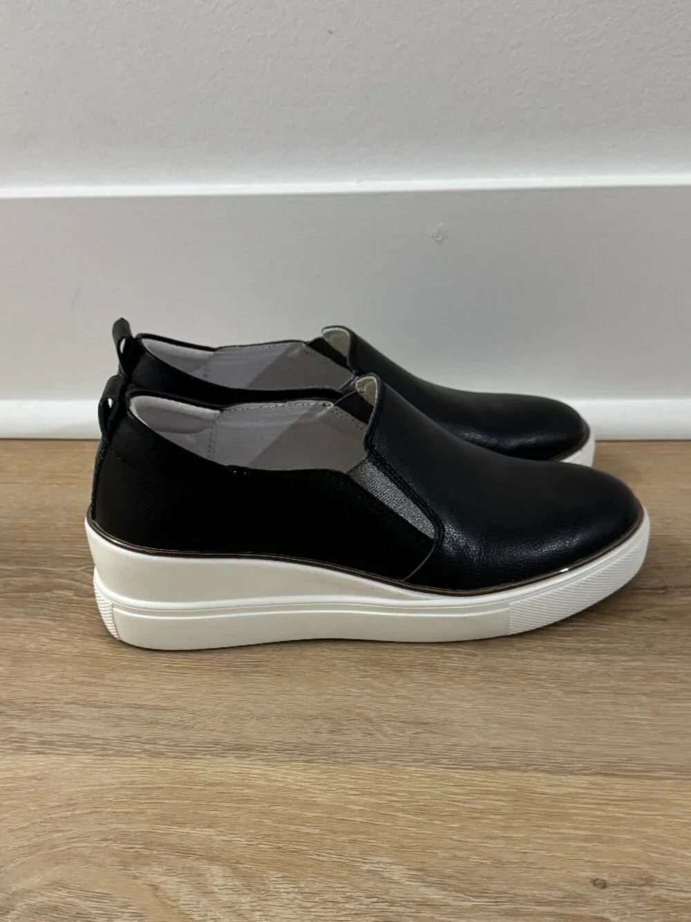 Black Bonavi Platform Slip-On Sneakers — Size 38